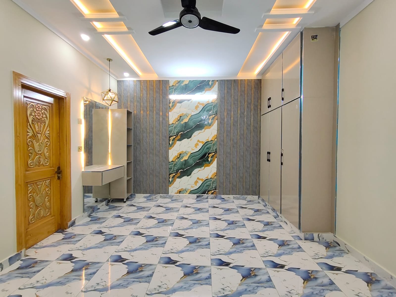 WhatsApp Image 2025-09-08 at 2.39.11 AM